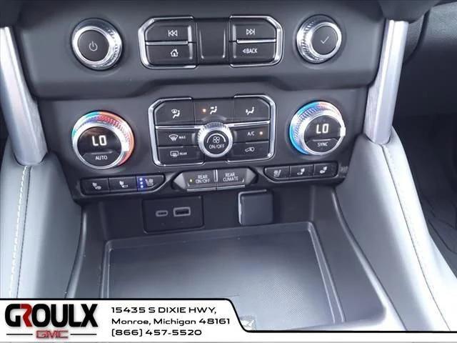 new 2024 GMC Yukon XL car, priced at $80,055