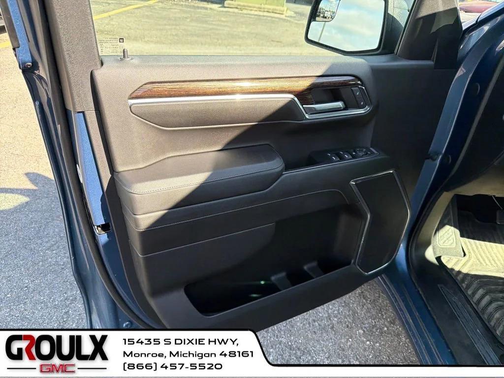 used 2024 GMC Sierra 1500 car, priced at $46,495