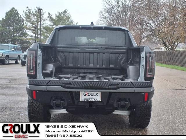 new 2025 GMC HUMMER EV Pickup car, priced at $114,955