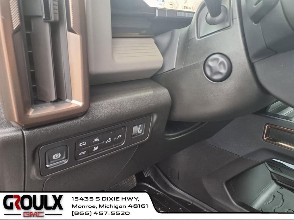 new 2025 GMC HUMMER EV Pickup car, priced at $118,185