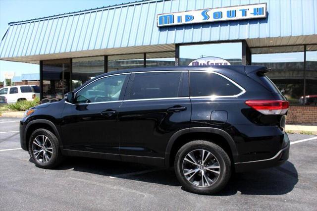 used 2019 Toyota Highlander car, priced at $25,750