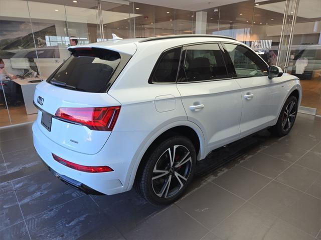 new 2025 Audi Q5 car, priced at $60,175