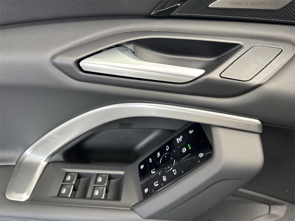 new 2025 Audi Q5 car, priced at $61,950