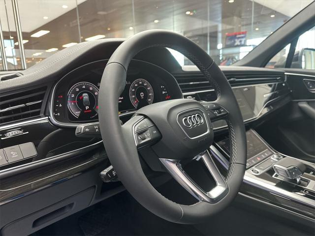 new 2025 Audi Q7 car, priced at $66,500