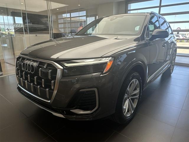 new 2025 Audi Q7 car, priced at $66,500