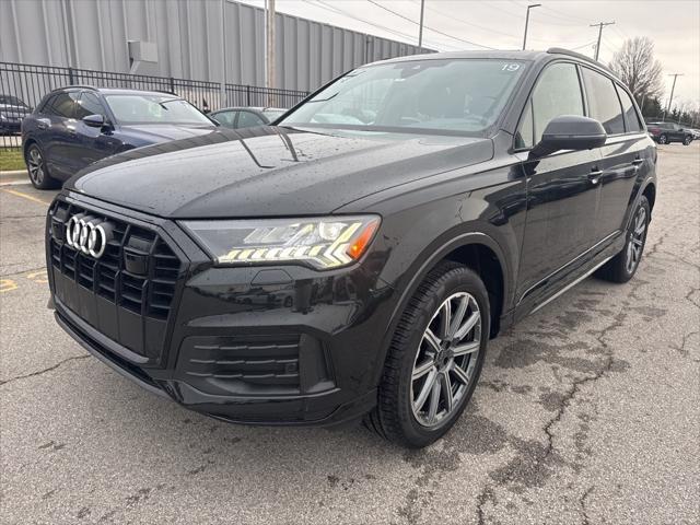 used 2024 Audi Q7 car, priced at $55,900