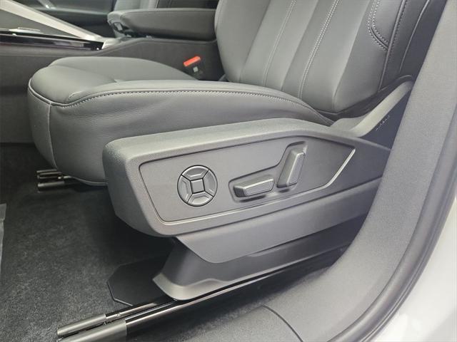 new 2025 Audi Q5 car, priced at $60,440