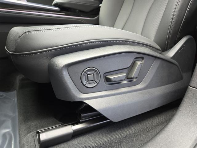 new 2025 Audi Q8 car, priced at $86,705