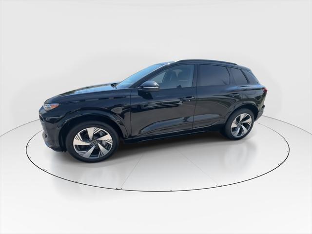 new 2025 Audi Q6 e-tron car, priced at $75,840