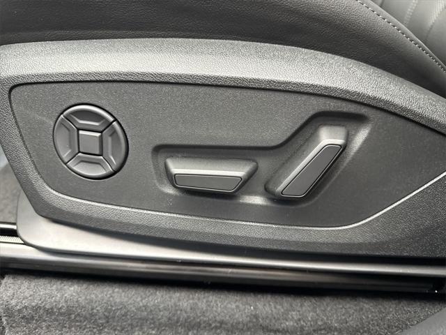new 2025 Audi Q6 e-tron car, priced at $75,840