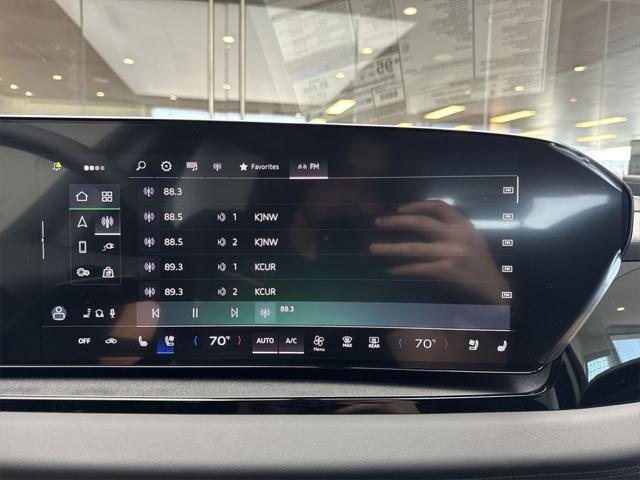 new 2025 Audi Q6 e-tron car, priced at $75,840