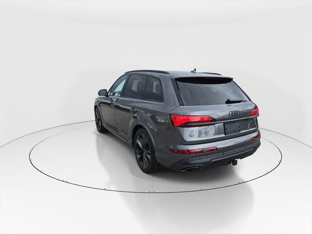 new 2025 Audi Q7 car, priced at $83,695