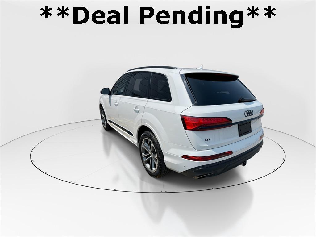 used 2025 Audi Q7 car, priced at $55,287