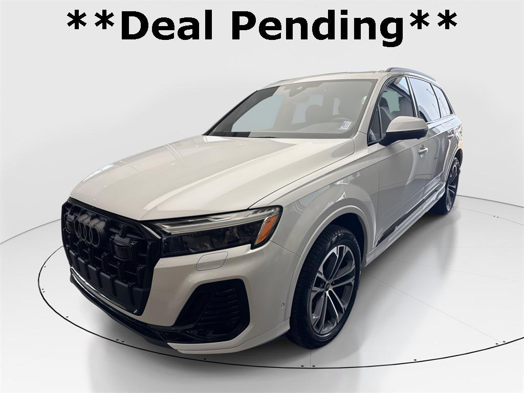 used 2025 Audi Q7 car, priced at $55,287