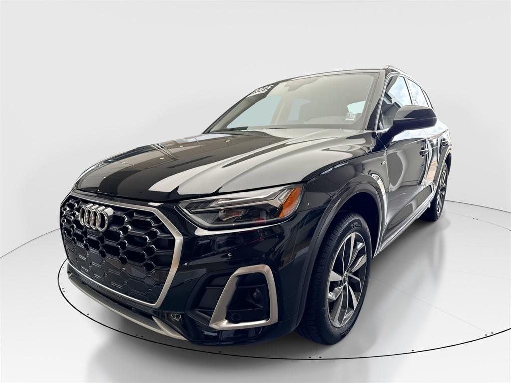 used 2025 Audi Q5 car, priced at $47,287