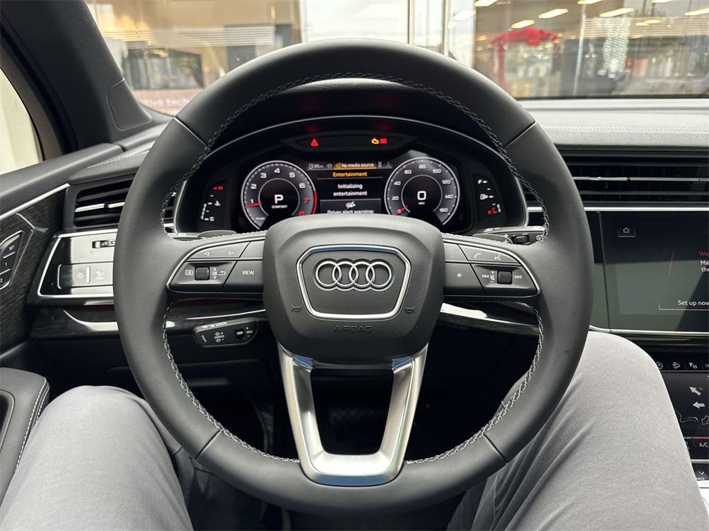 new 2026 Audi Q7 car, priced at $81,995