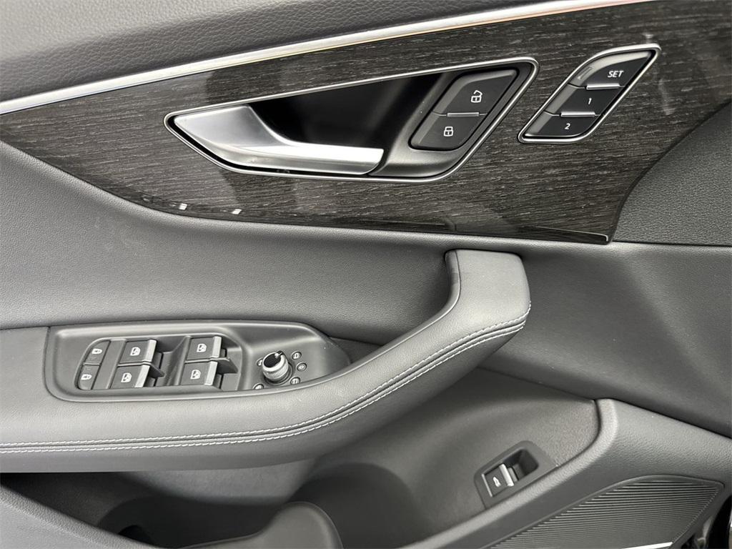 new 2026 Audi Q7 car, priced at $81,995