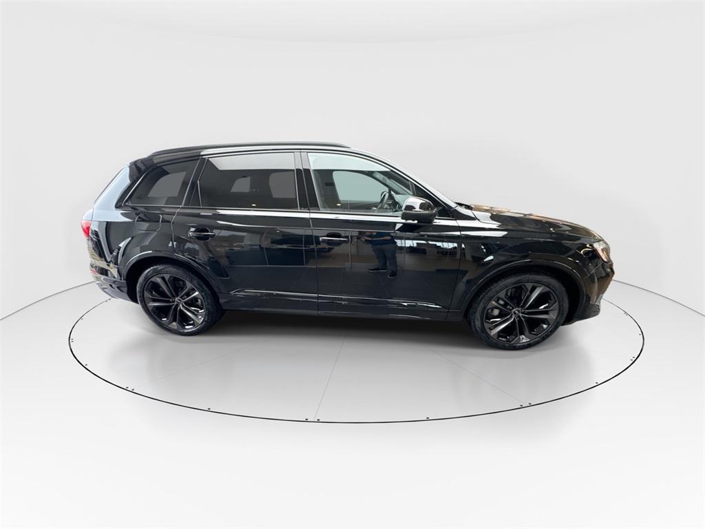 new 2026 Audi Q7 car, priced at $81,995