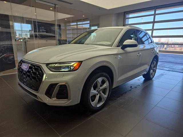 new 2025 Audi Q5 car, priced at $61,375