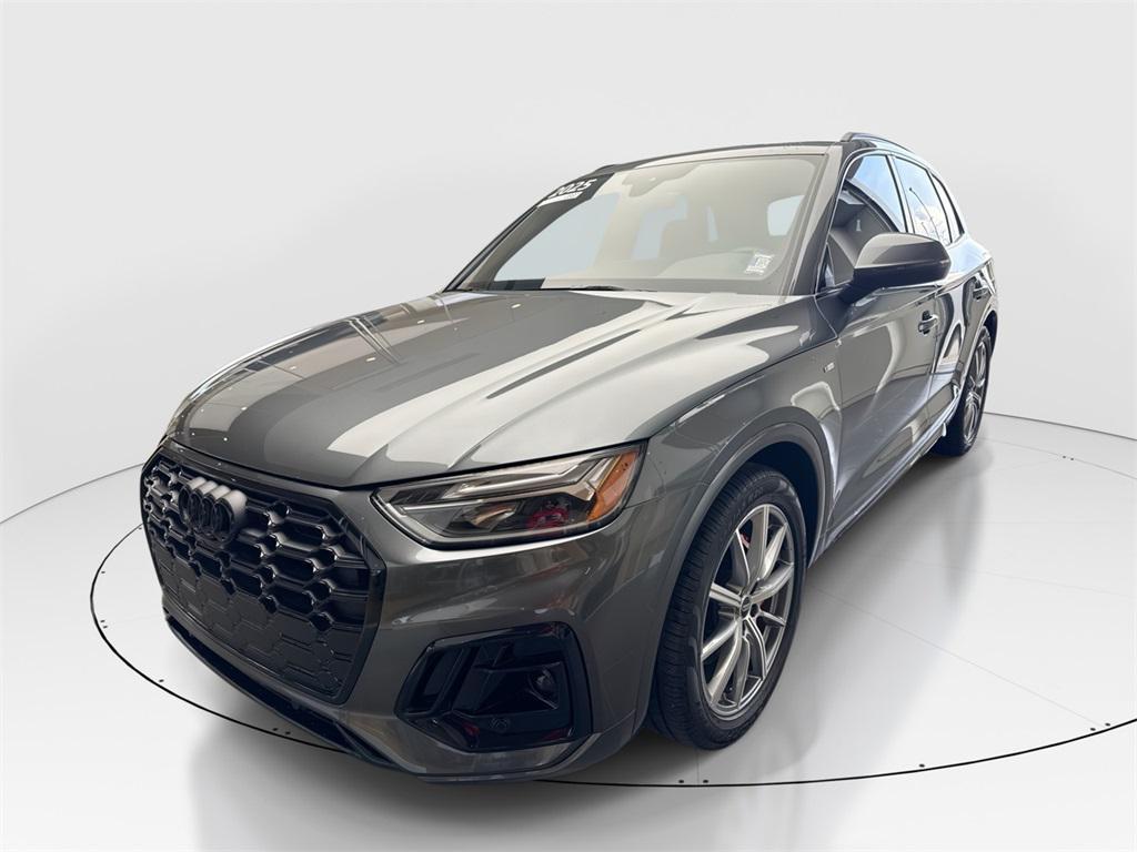 used 2025 Audi Q5 car, priced at $47,987