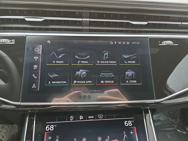 new 2025 Audi Q7 car, priced at $77,750