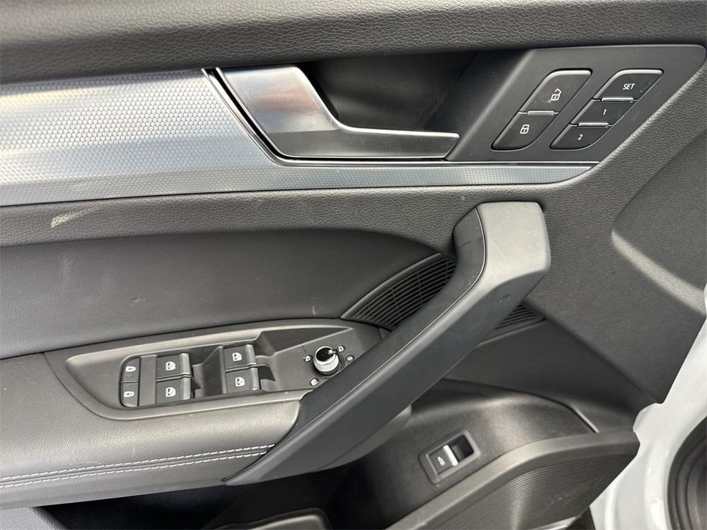 used 2025 Audi Q5 car, priced at $46,987