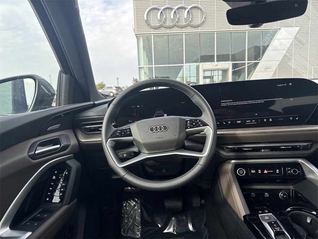 new 2025 Audi Q5 car, priced at $61,950