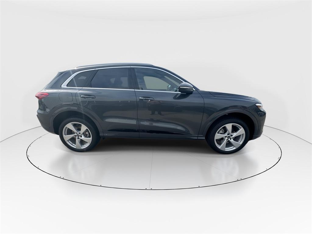 new 2025 Audi Q5 car, priced at $61,950