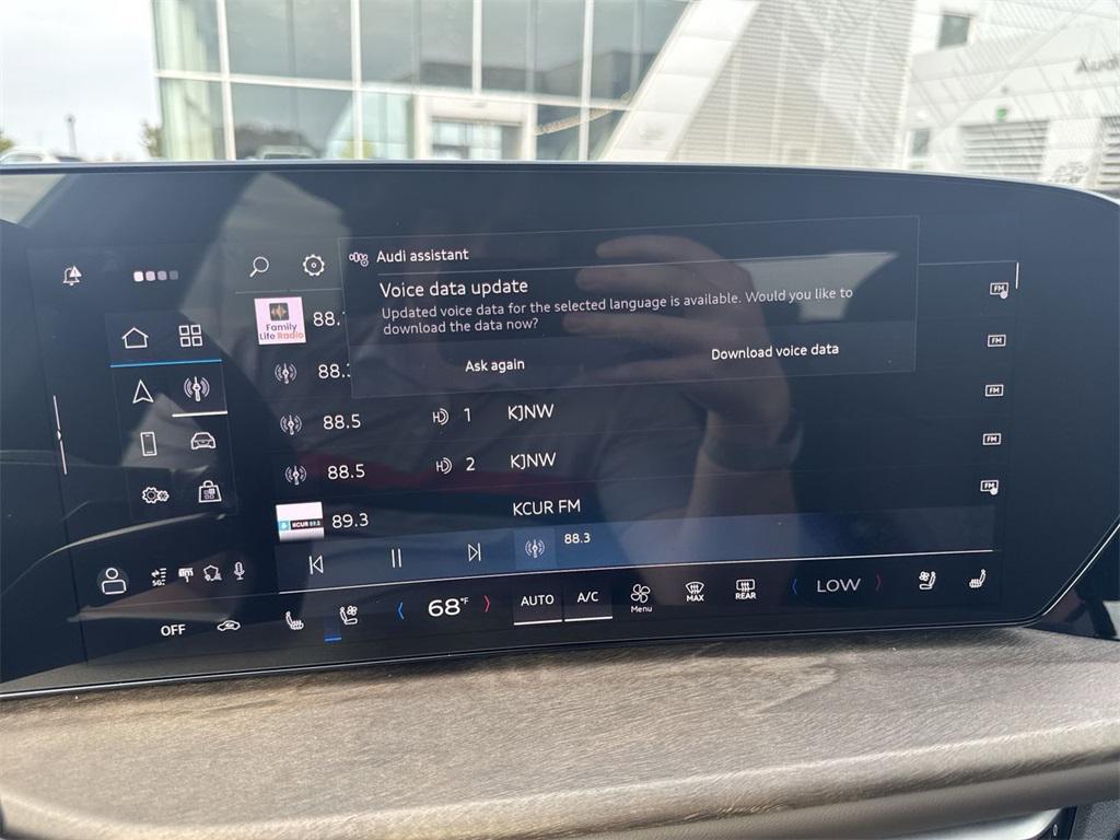 new 2025 Audi Q5 car, priced at $61,950