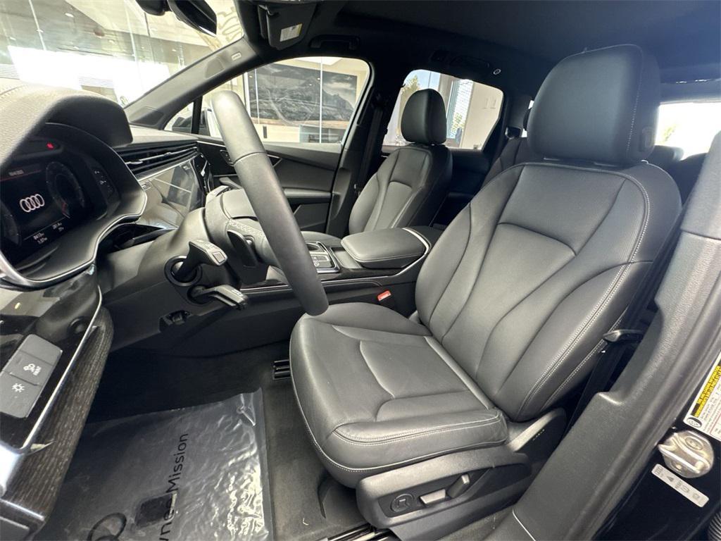 used 2025 Audi Q7 car, priced at $55,287