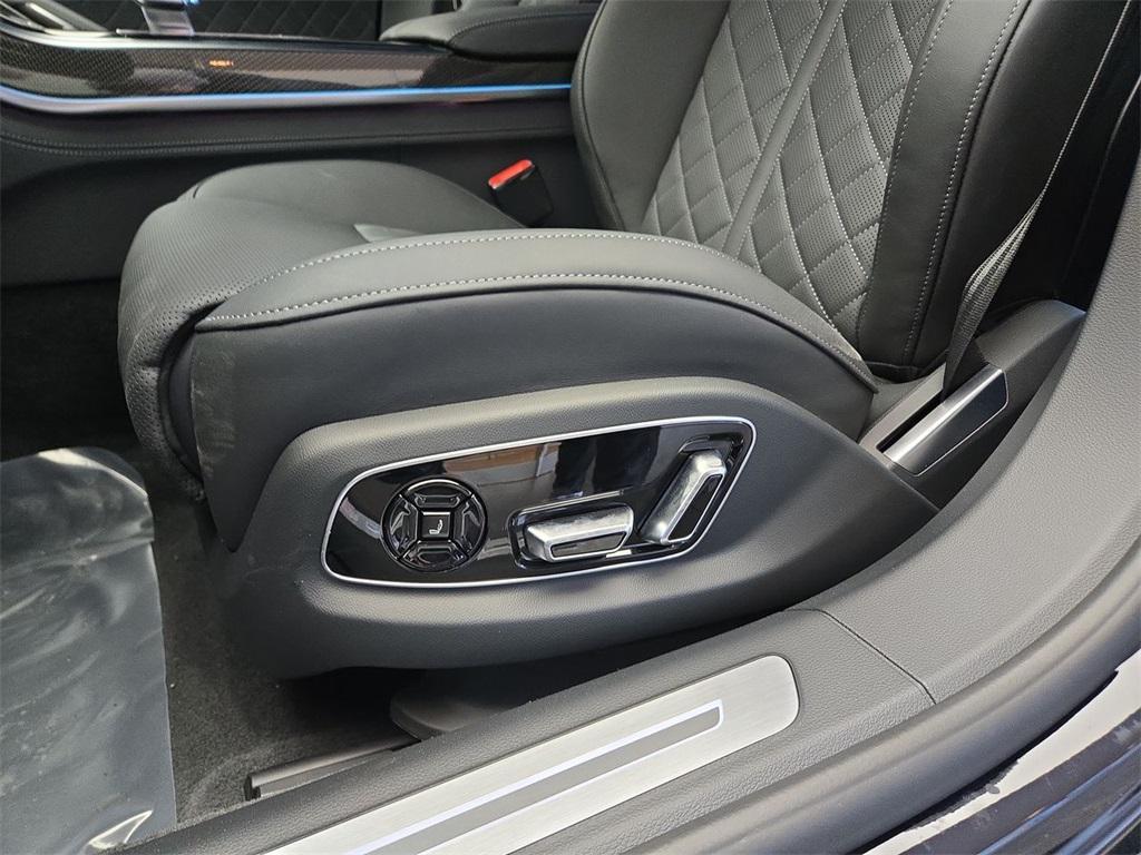 new 2025 Audi S8 car, priced at $152,395