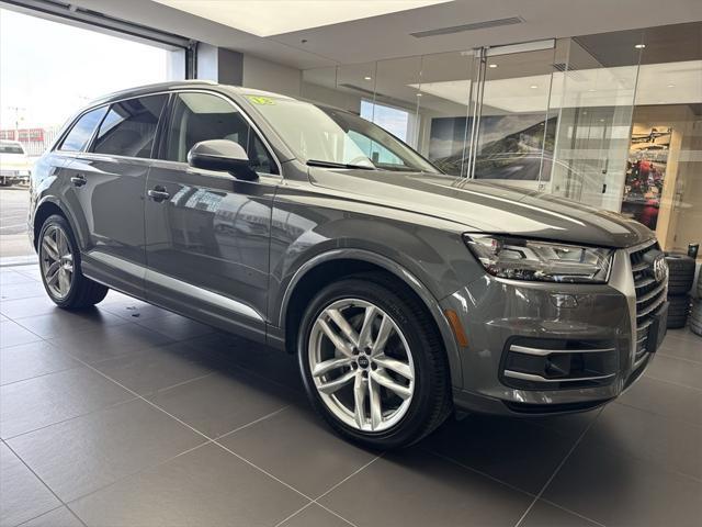 used 2018 Audi Q7 car, priced at $26,000