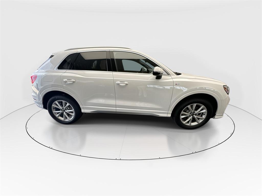new 2025 Audi Q3 car, priced at $43,555