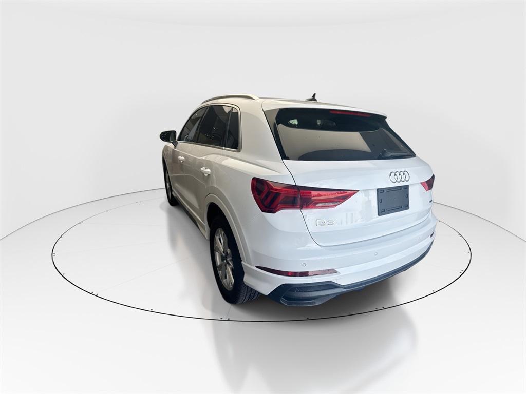 new 2025 Audi Q3 car, priced at $43,555