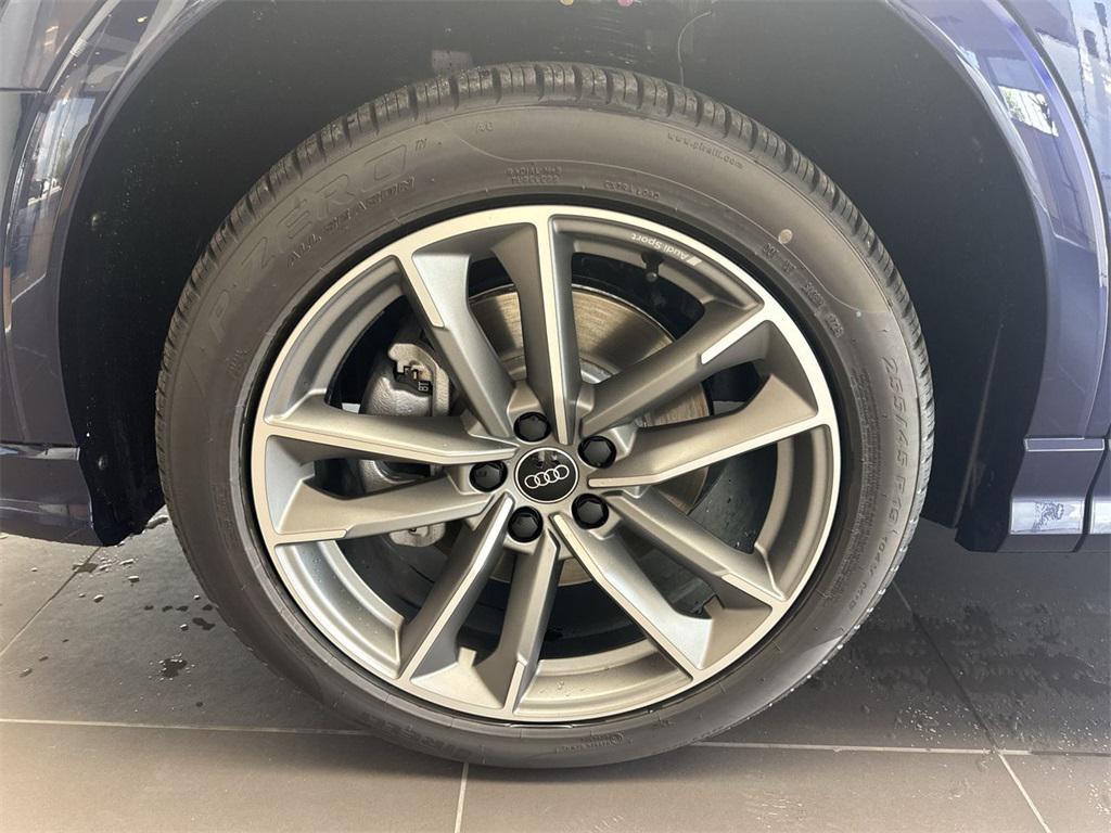 new 2025 Audi Q3 car, priced at $46,110