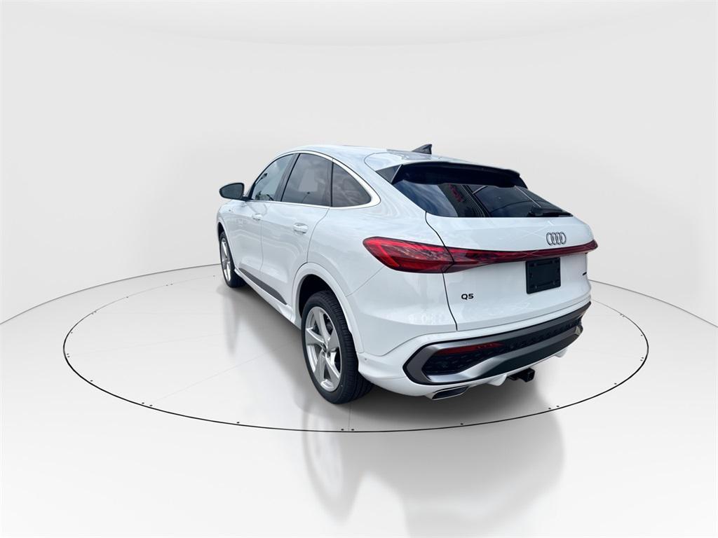new 2025 Audi Q5 car, priced at $63,725