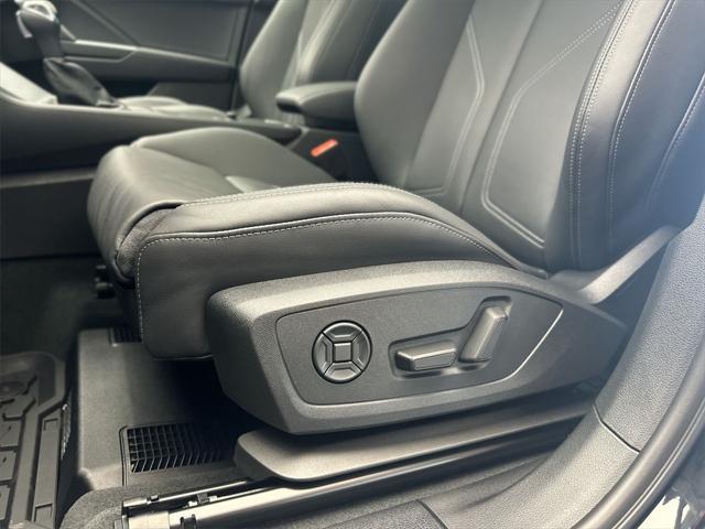 used 2024 Audi Q3 car, priced at $43,987
