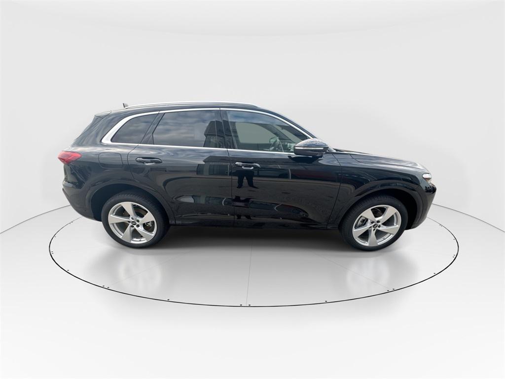 new 2025 Audi Q5 car, priced at $61,950