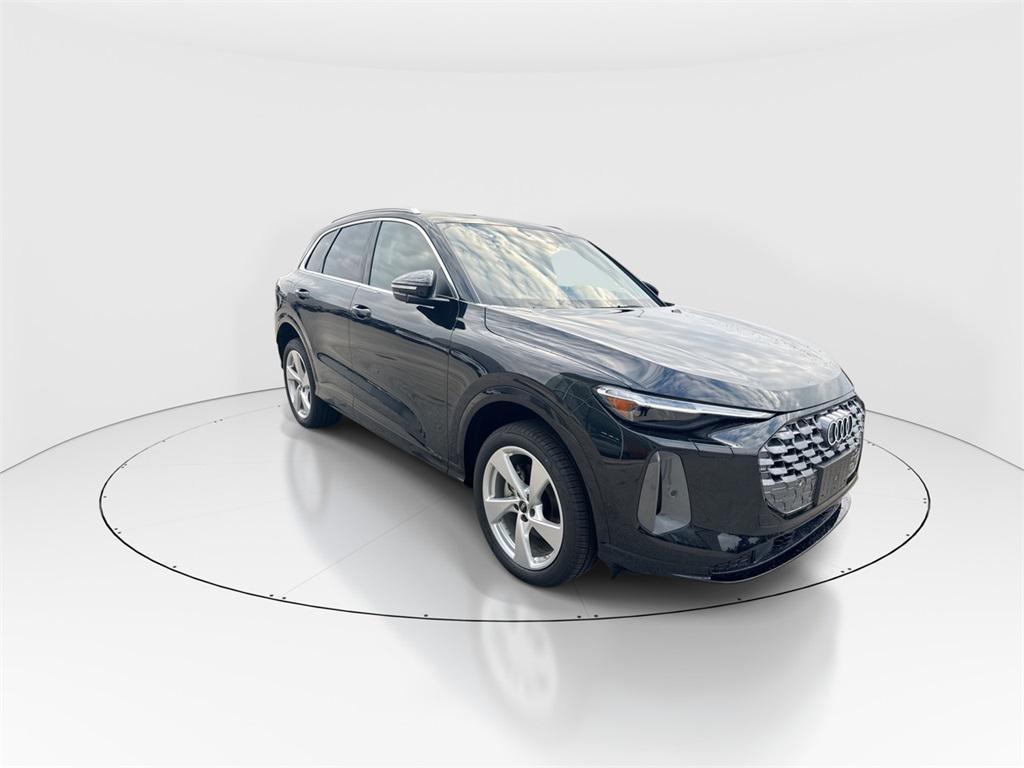 new 2025 Audi Q5 car, priced at $61,950