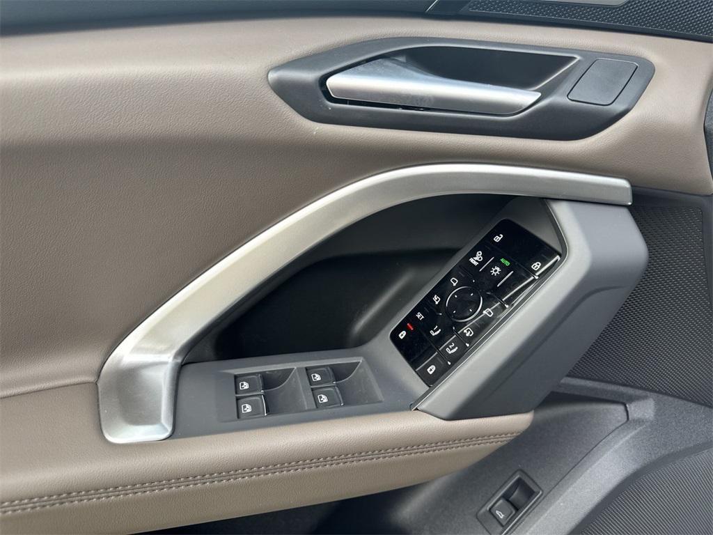 new 2025 Audi Q5 car, priced at $61,950