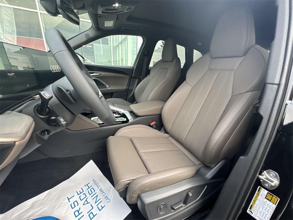 new 2025 Audi Q5 car, priced at $61,950