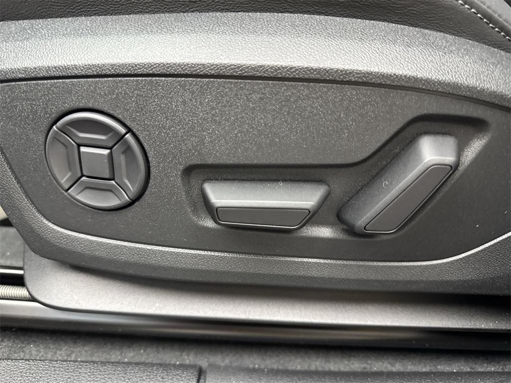 new 2025 Audi Q3 car, priced at $46,110