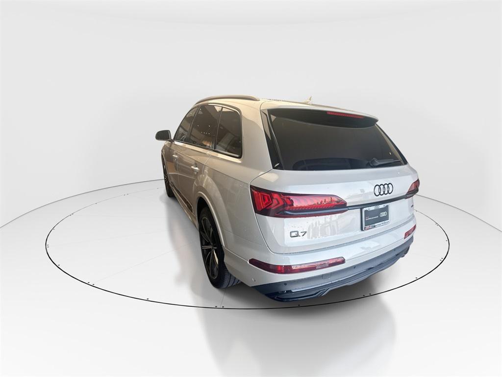 used 2022 Audi Q7 car, priced at $47,987