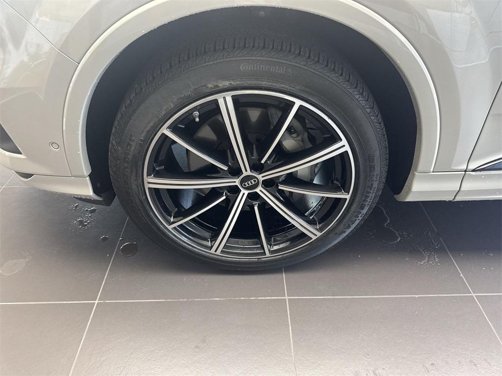 used 2022 Audi Q7 car, priced at $47,987