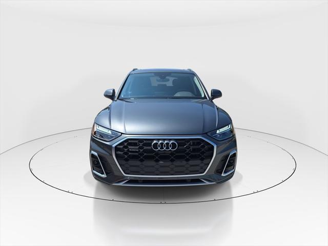 new 2025 Audi Q5 car, priced at $66,985