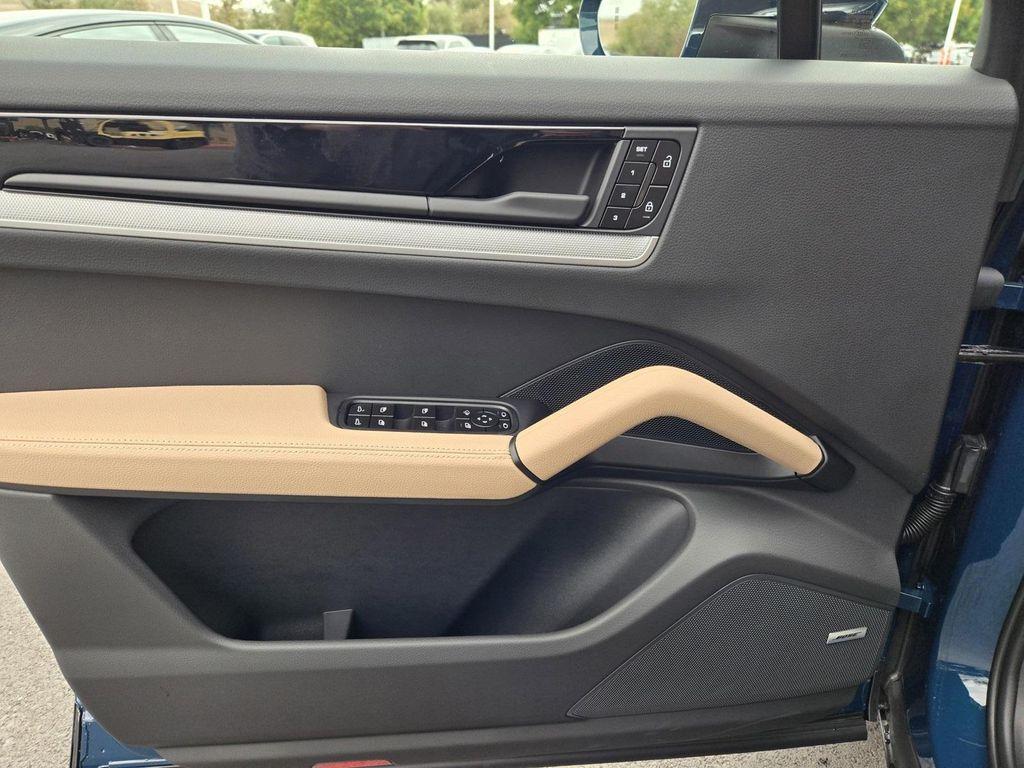 new 2026 Porsche Cayenne car, priced at $101,920