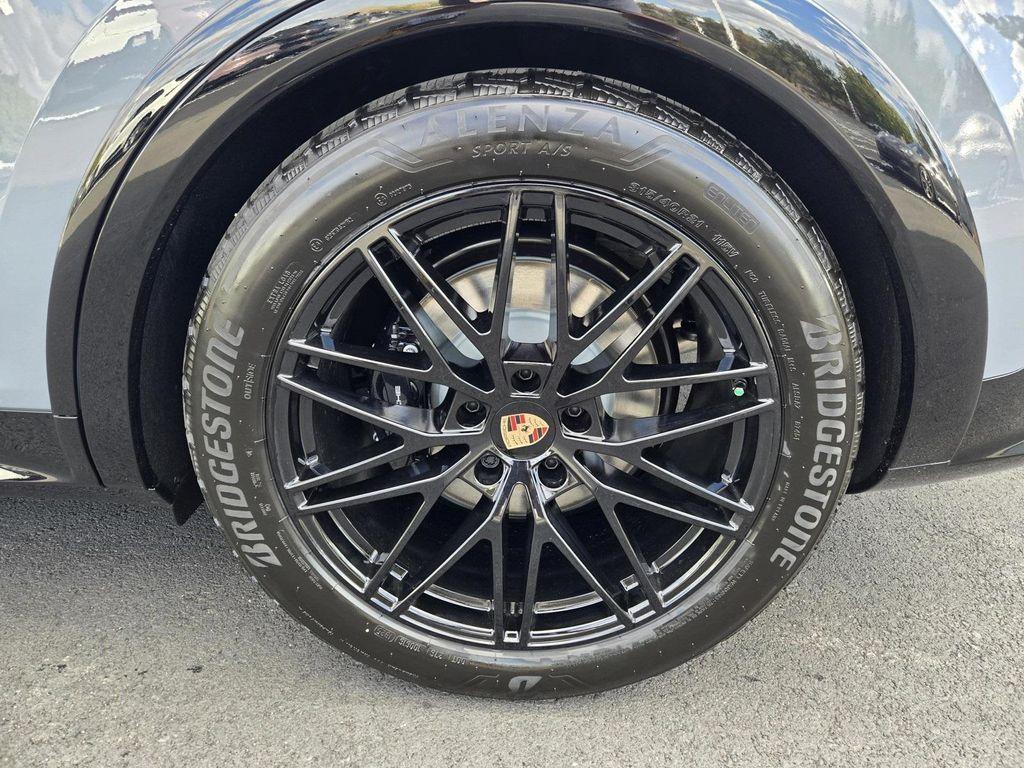 new 2026 Porsche Cayenne car, priced at $156,840