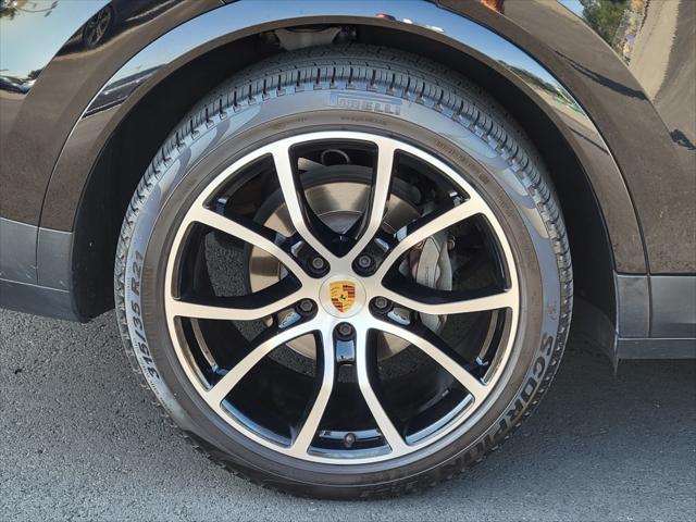 used 2022 Porsche Cayenne car, priced at $78,888
