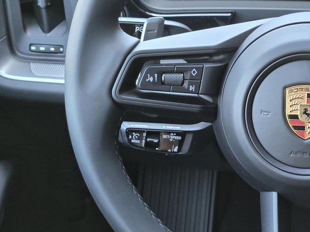 new 2025 Porsche Cayenne car, priced at $125,935