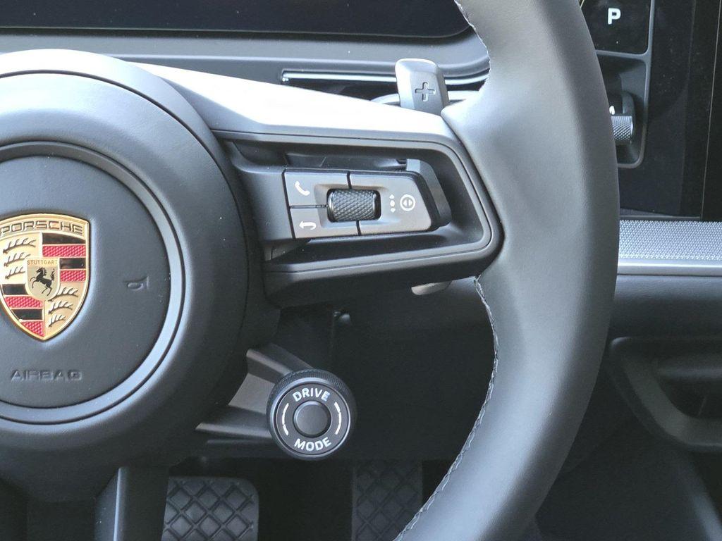 new 2025 Porsche Cayenne car, priced at $125,935